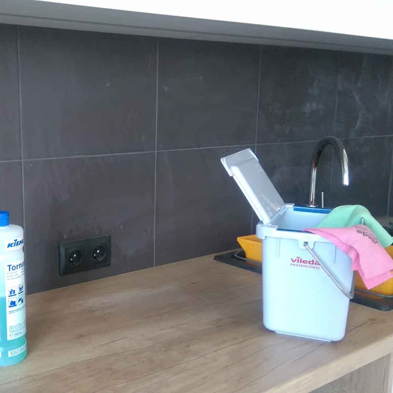 clean_after_renovation_1080x1080