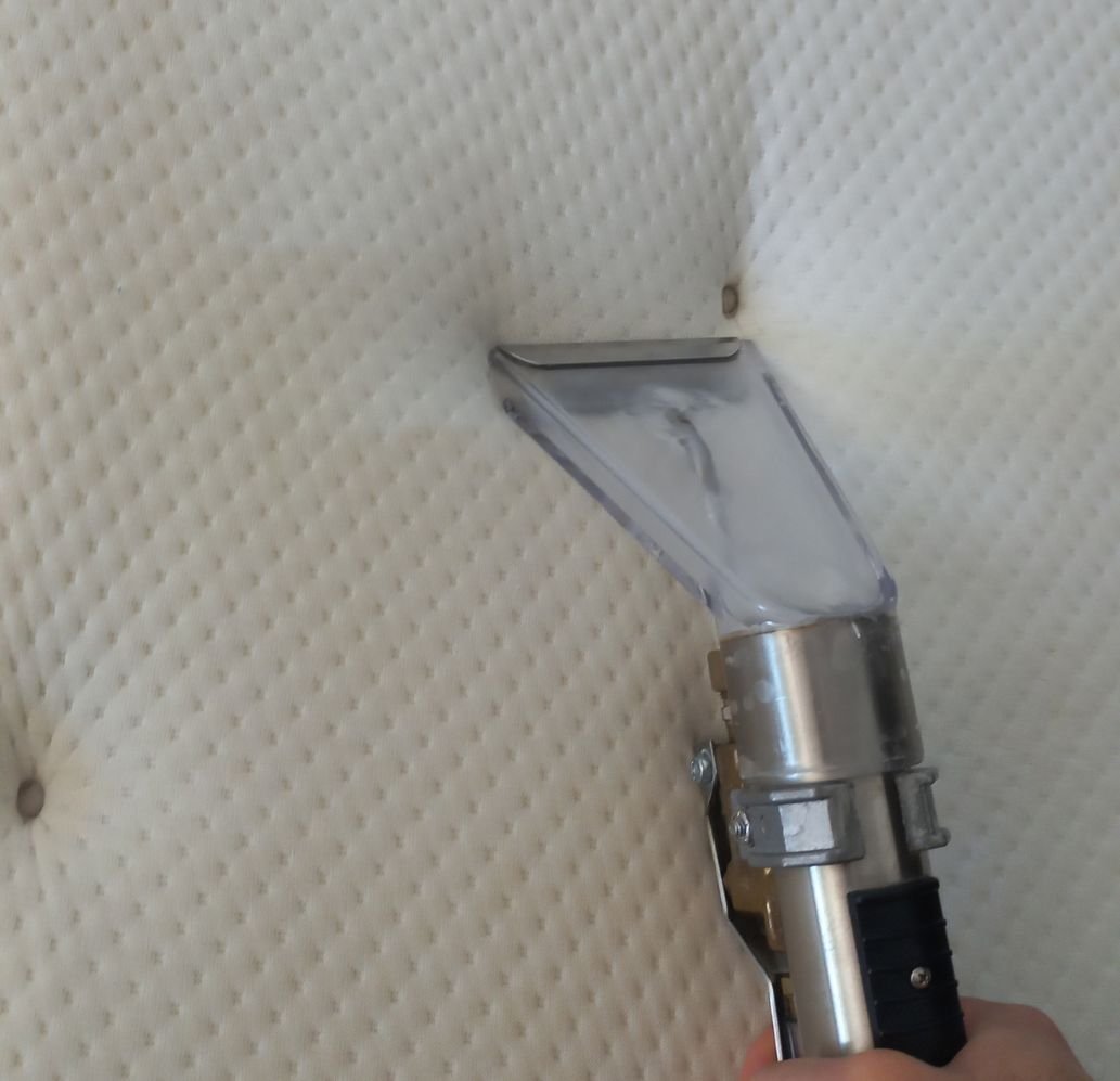 mattrass cleaning handtools