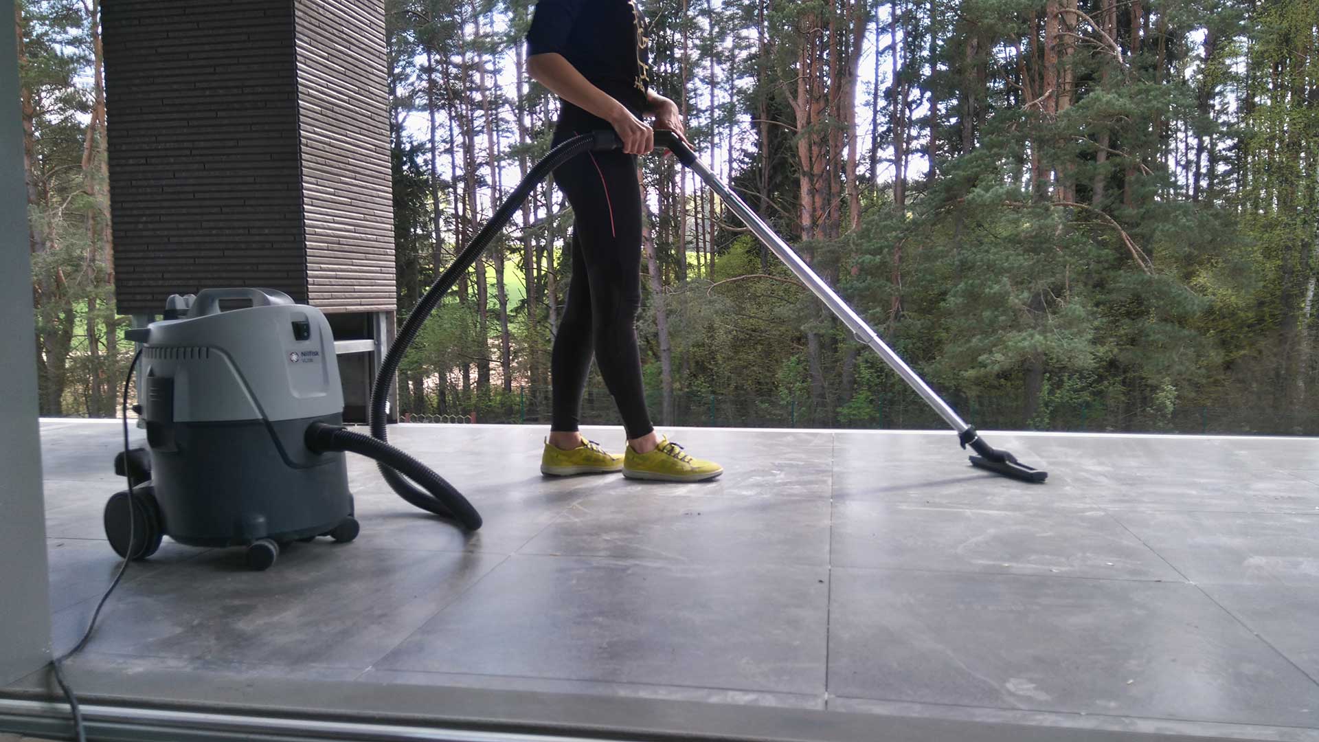 cleaning after renovation